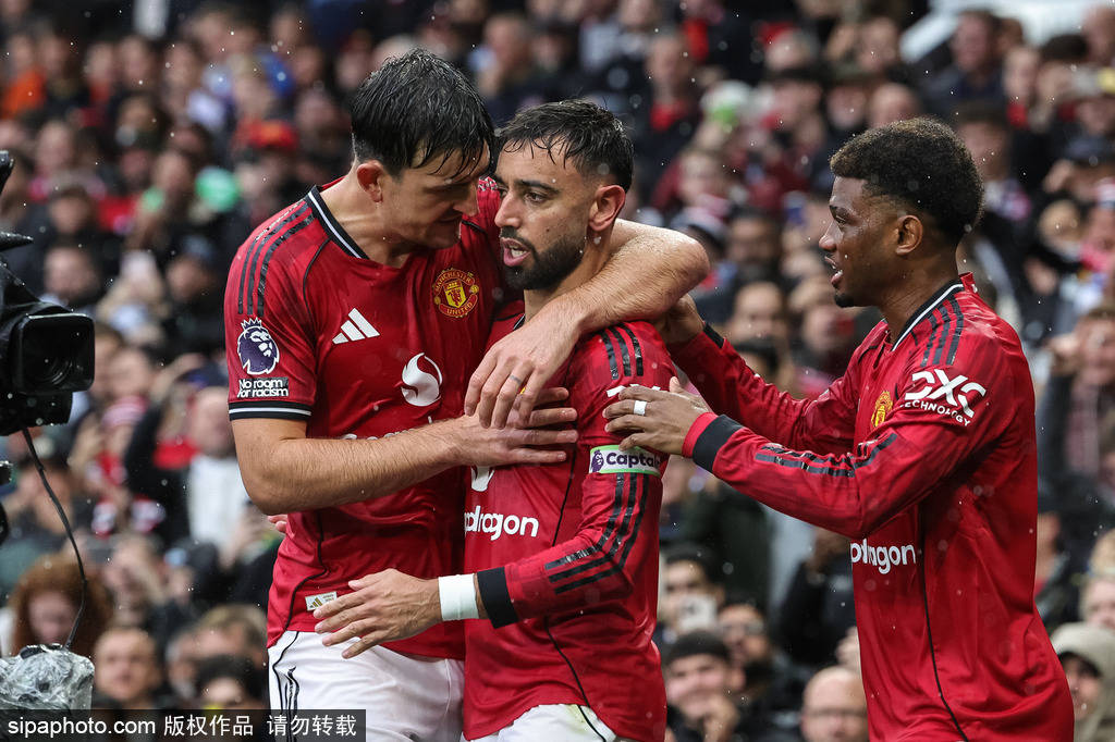 名宿：曼联在客场踢利物浦更好 可以摆大巴+伺机打反击